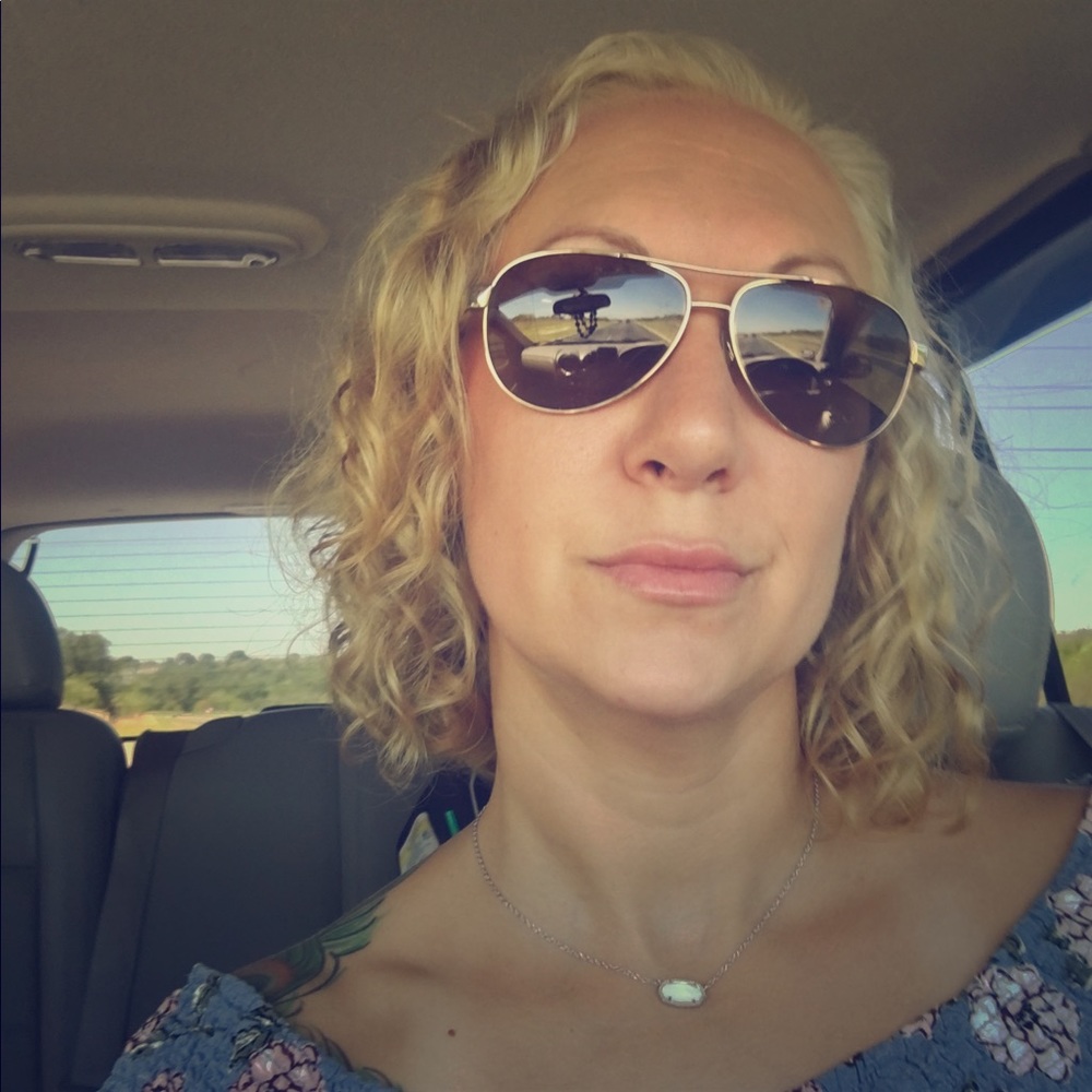 Meet your Posher, Heather